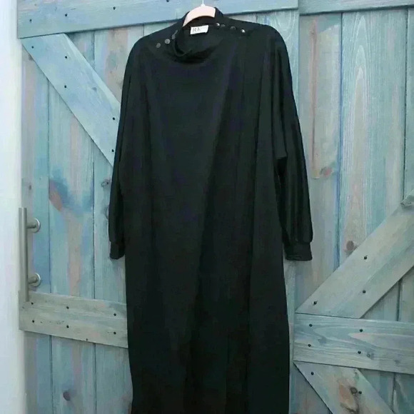 1970s Black Wrap Dress Coat Vintage Polyester Belted Size Medium - Picture 6 of 8